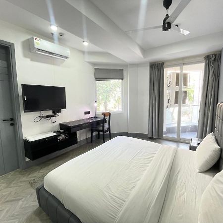 Bedchambers Serviced Apartments, Mg Road Gurgaon Exterior photo